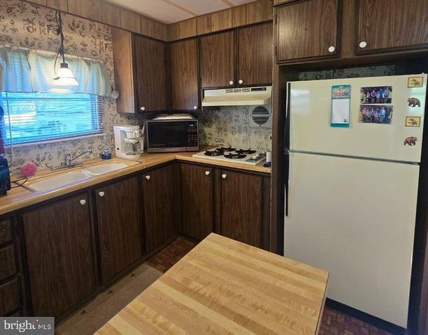 10197 SHINABROOK RD, Upperstrasburg, PA 17265