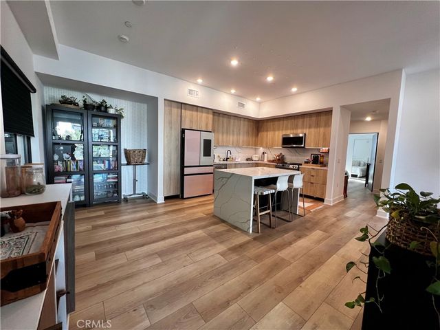 178 S Euclid 211, Pasadena, CA 91101