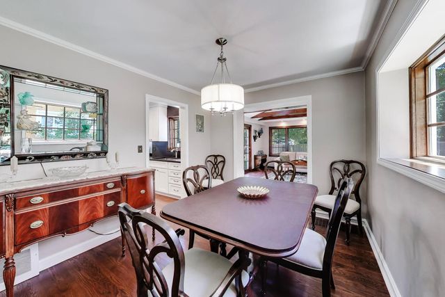623 S Arlington Heights Road, Arlington Heights, IL 60005
