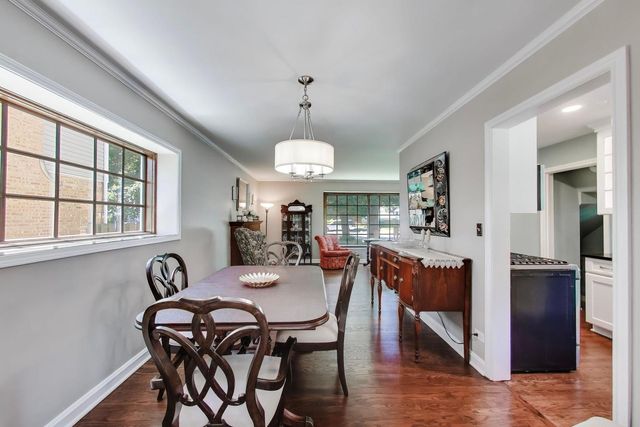 623 S Arlington Heights Road, Arlington Heights, IL 60005