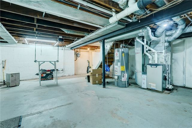 11 Cardinal Drive, Chili, NY 14624