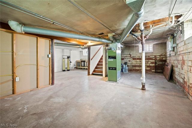 13613 Clifford Avenue, Cleveland, OH 44135