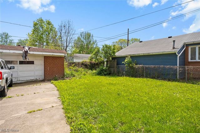 13613 Clifford Avenue, Cleveland, OH 44135