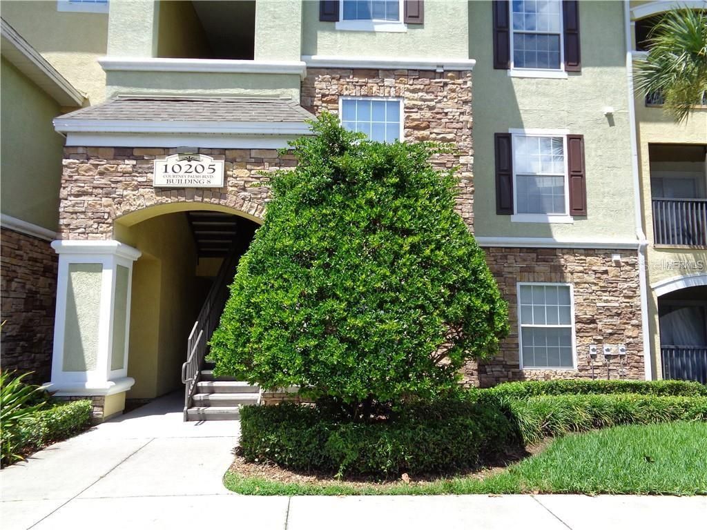 10205 COURTNEY PALMS BOULEVARD 204, Tampa, FL 33619