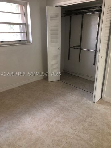 1020 SW 5th St 3, Miami, FL 33130