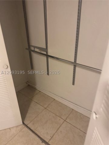1020 SW 5th St 3, Miami, FL 33130
