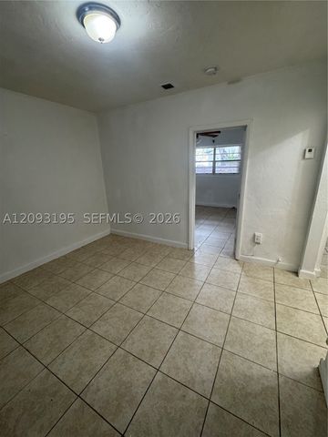 1020 SW 5th St 3, Miami, FL 33130