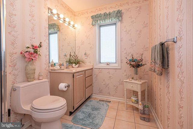 7 LESLIE MEWS, Ocean Pines, MD 21811