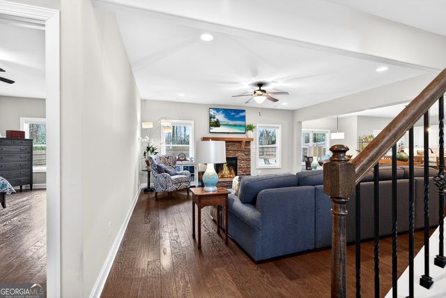 215 Duck Drive, Senoia, GA 30276