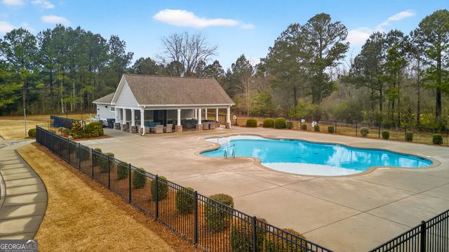 215 Duck Drive, Senoia, GA 30276