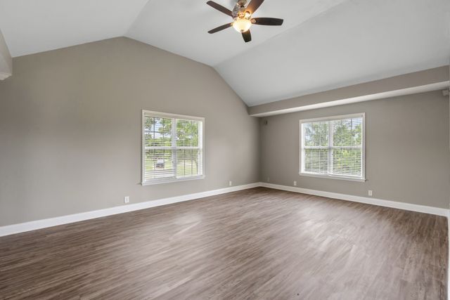 4602 Washington Rd, Greenbrier, TN 37073