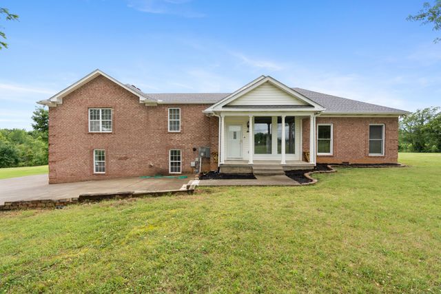 4602 Washington Rd, Greenbrier, TN 37073