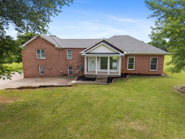 4602 Washington Rd, Greenbrier, TN 37073