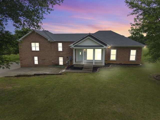 4602 Washington Rd, Greenbrier, TN 37073
