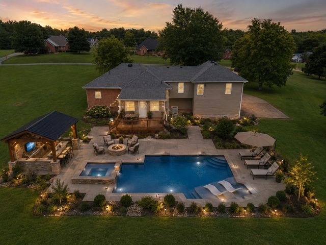 4602 Washington Rd, Greenbrier, TN 37073