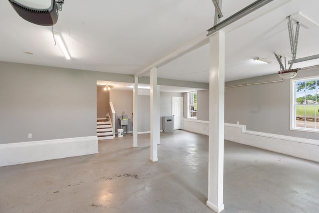 4602 Washington Rd, Greenbrier, TN 37073