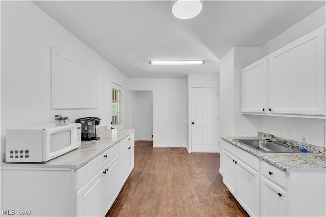 433 E 156th Street, Cleveland, OH 44110