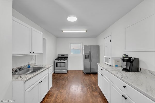433 E 156th Street, Cleveland, OH 44110