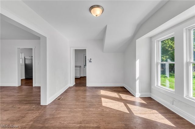 433 E 156th Street, Cleveland, OH 44110