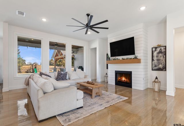 15344 C R 196, Tyler, TX 75703