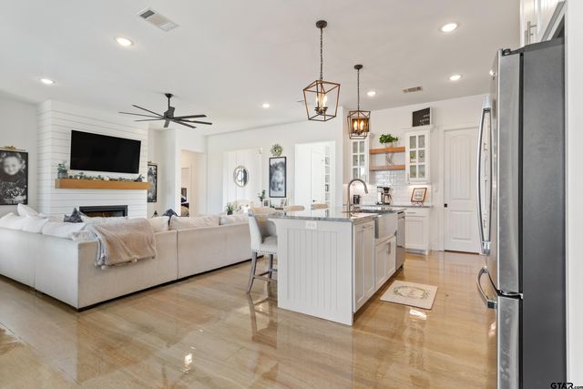 15344 C R 196, Tyler, TX 75703