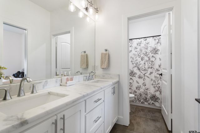 15344 C R 196, Tyler, TX 75703