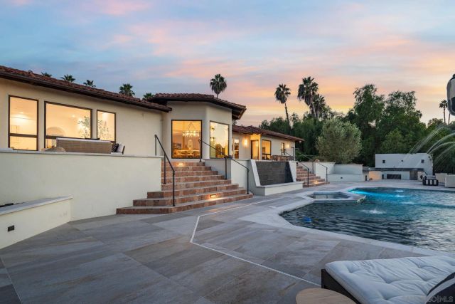7102 Via De Maya, Rancho Santa Fe, CA 92067