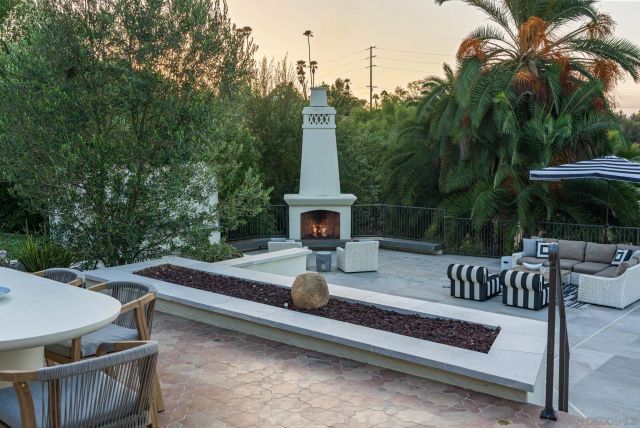 7102 Via De Maya, Rancho Santa Fe, CA 92067