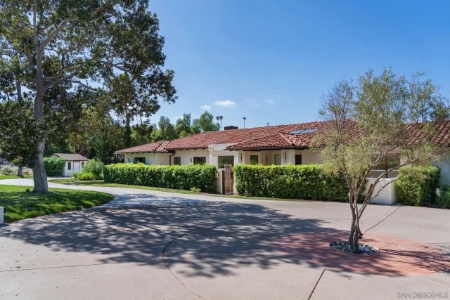 7102 Via De Maya, Rancho Santa Fe, CA 92067