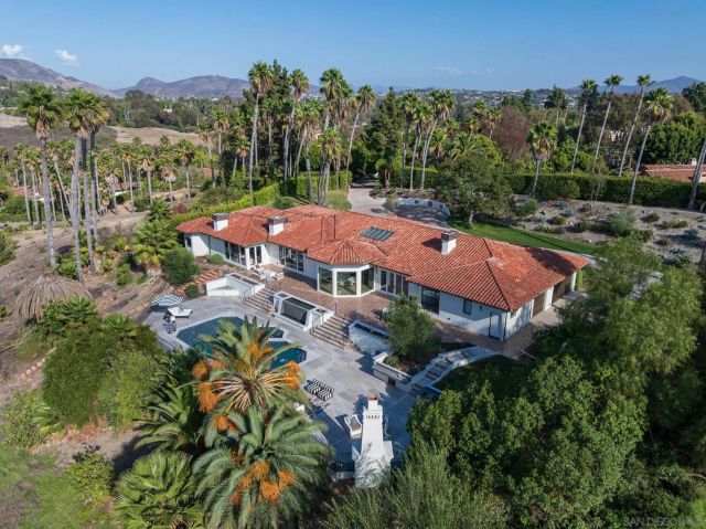 7102 Via De Maya, Rancho Santa Fe, CA 92067