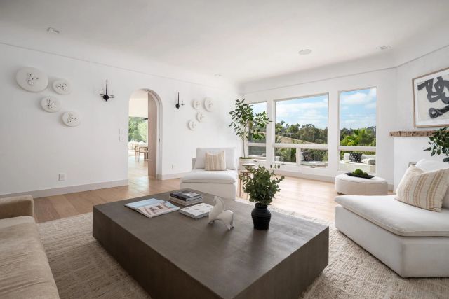 7102 Via De Maya, Rancho Santa Fe, CA 92067