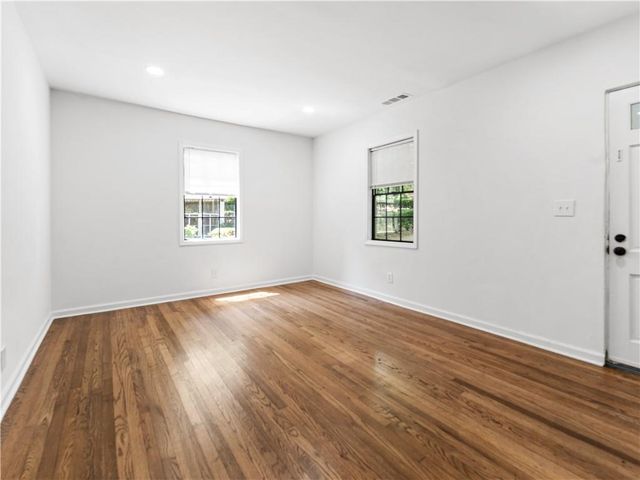 889 Edwin Place NW, Atlanta, GA 30318