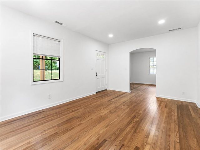 889 Edwin Place NW, Atlanta, GA 30318