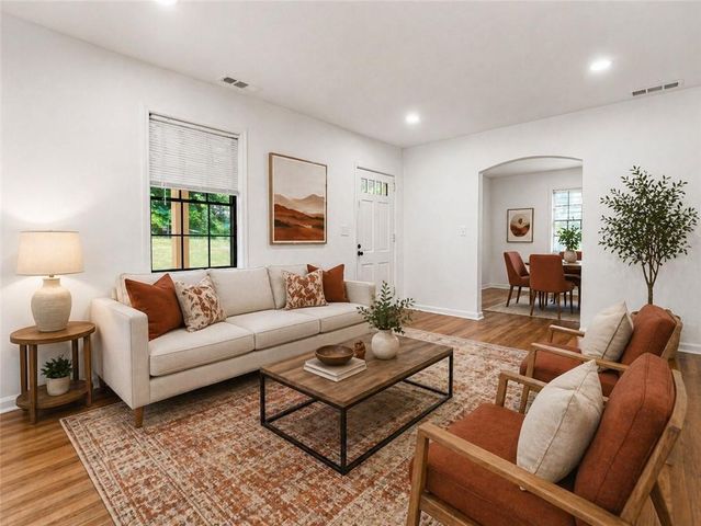 889 Edwin Place NW, Atlanta, GA 30318