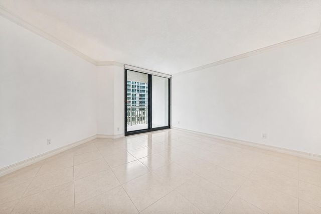 3000 N Ocean Drive 8 A, Singer Island, FL 33404