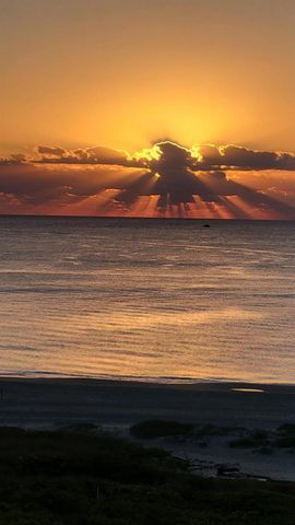 3000 N Ocean Drive 8 A, Singer Island, FL 33404