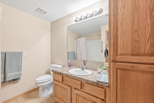 8706 E Scragg, Wichita, KS 67226