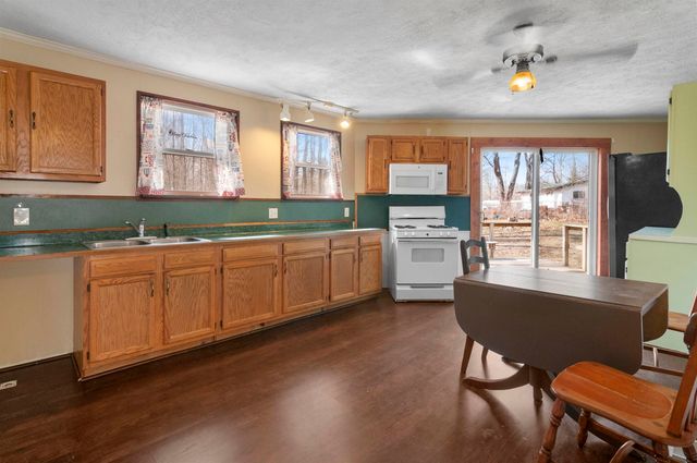 302 Fern Avenue, Selma Twp, MI 49601