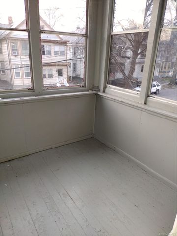 15 Hoffman Avenue 2, Poughkeepsie, NY 12603