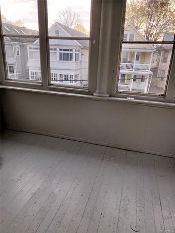15 Hoffman Avenue 2, Poughkeepsie, NY 12603