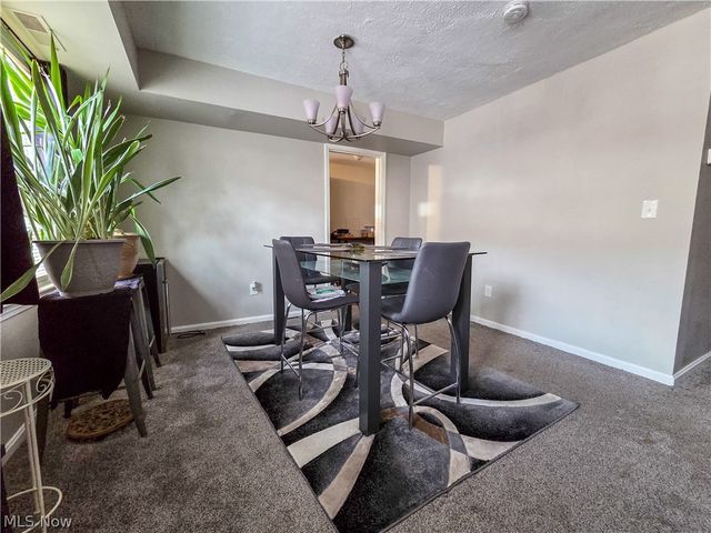 19436 Van Aken Boulevard, Beachwood, OH 44122