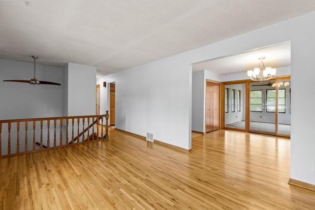 10233 Washburn Circle S, Bloomington, MN 55431