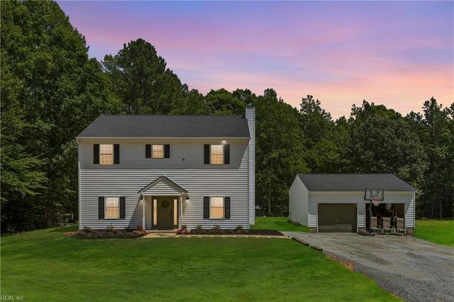 16101 Diascund Shores LN, Lanexa, VA 23089