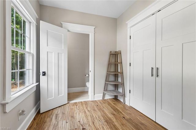 16101 Diascund Shores LN, Lanexa, VA 23089