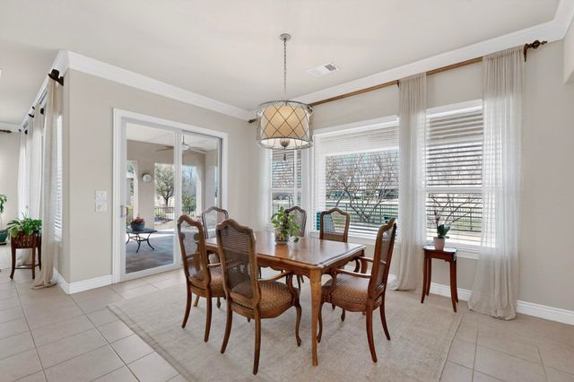 9404 Crestview Drive, Denton, TX 76207