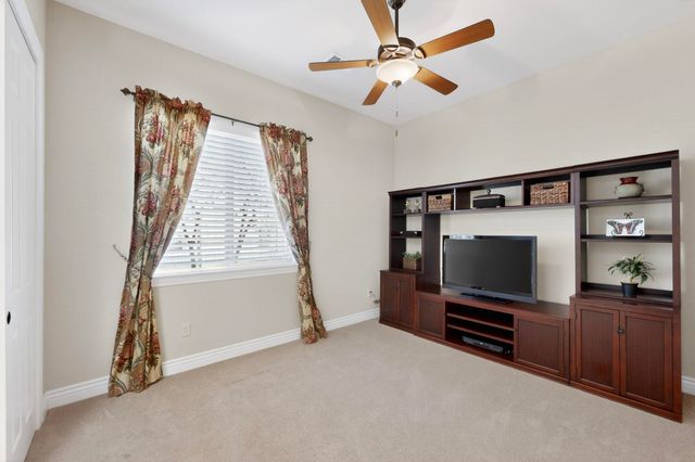 9404 Crestview Drive, Denton, TX 76207