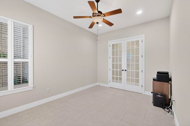 9404 Crestview Drive, Denton, TX 76207