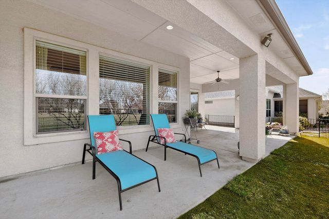 9404 Crestview Drive, Denton, TX 76207