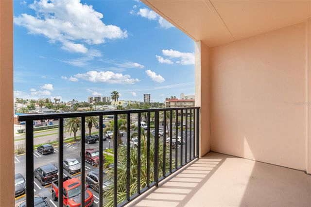 51 ISLAND WAY 411, Clearwater Beach, FL 33767