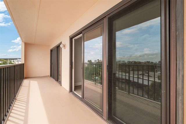 51 ISLAND WAY 411, Clearwater Beach, FL 33767